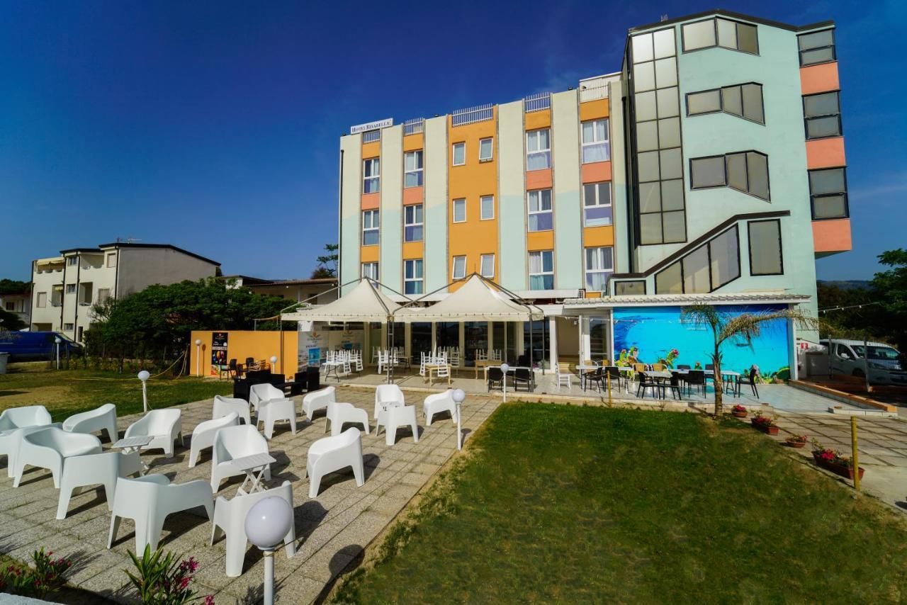 Hotel Rivabella Davoli Ngoại thất bức ảnh