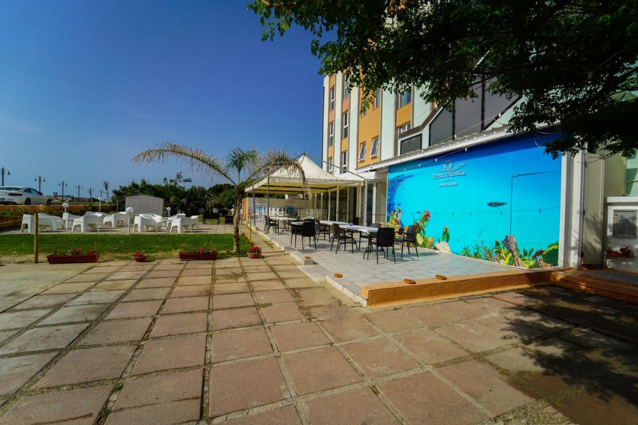 Hotel Rivabella Davoli Ngoại thất bức ảnh